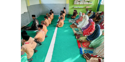 Pembiasaan Tadarus Al Quran Setiap Hari Jumat