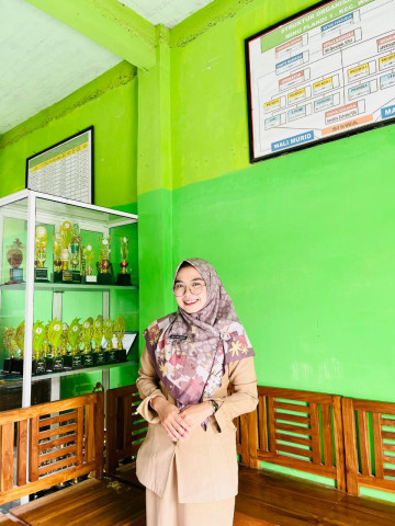 AFIFATULMIA MUTTAQIN.S.E.Sy