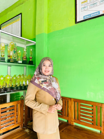 ANITA MAFIKASARI,S.PD